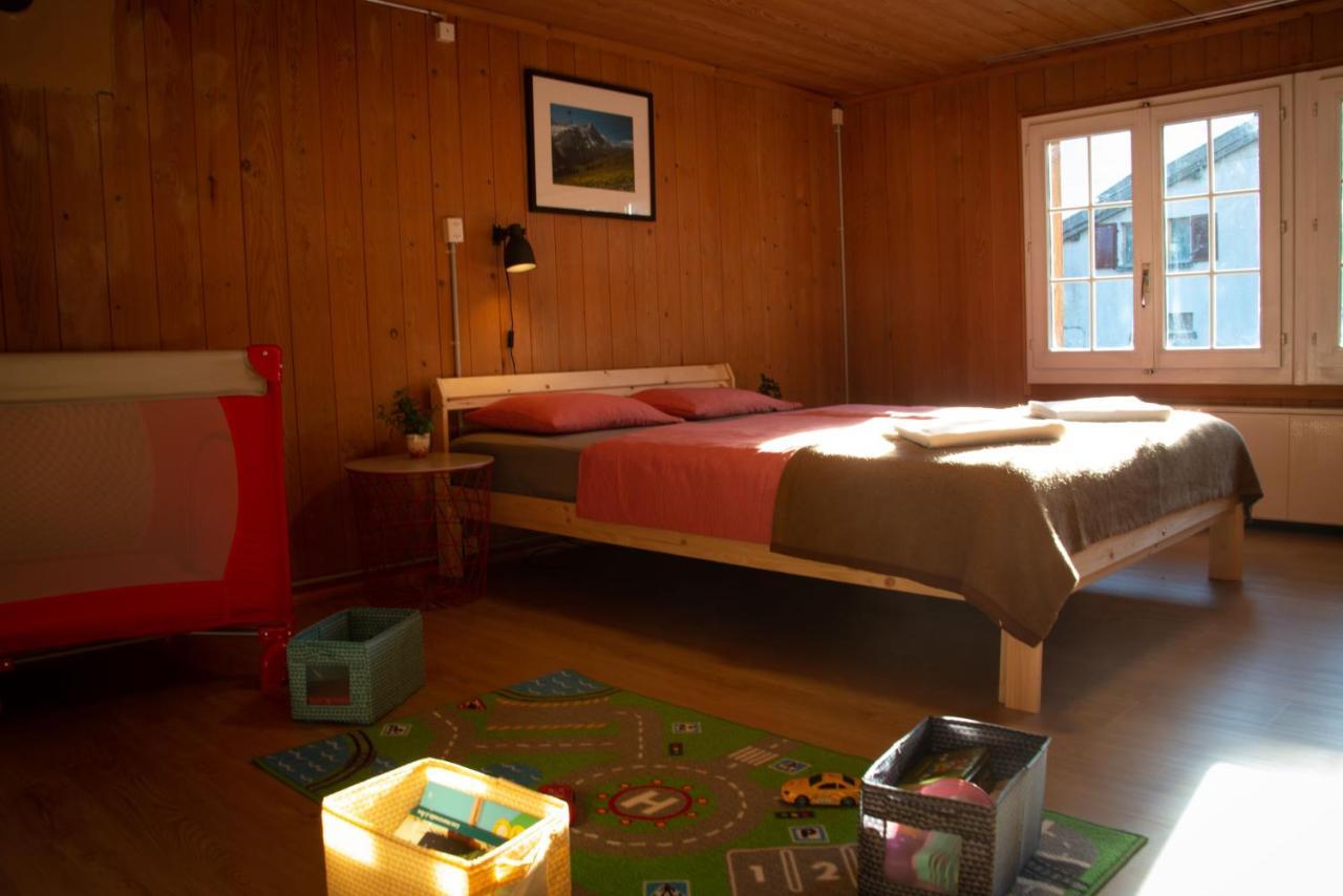 Uncle Eric'S Chalet Matten bei Interlaken Eksteriør billede